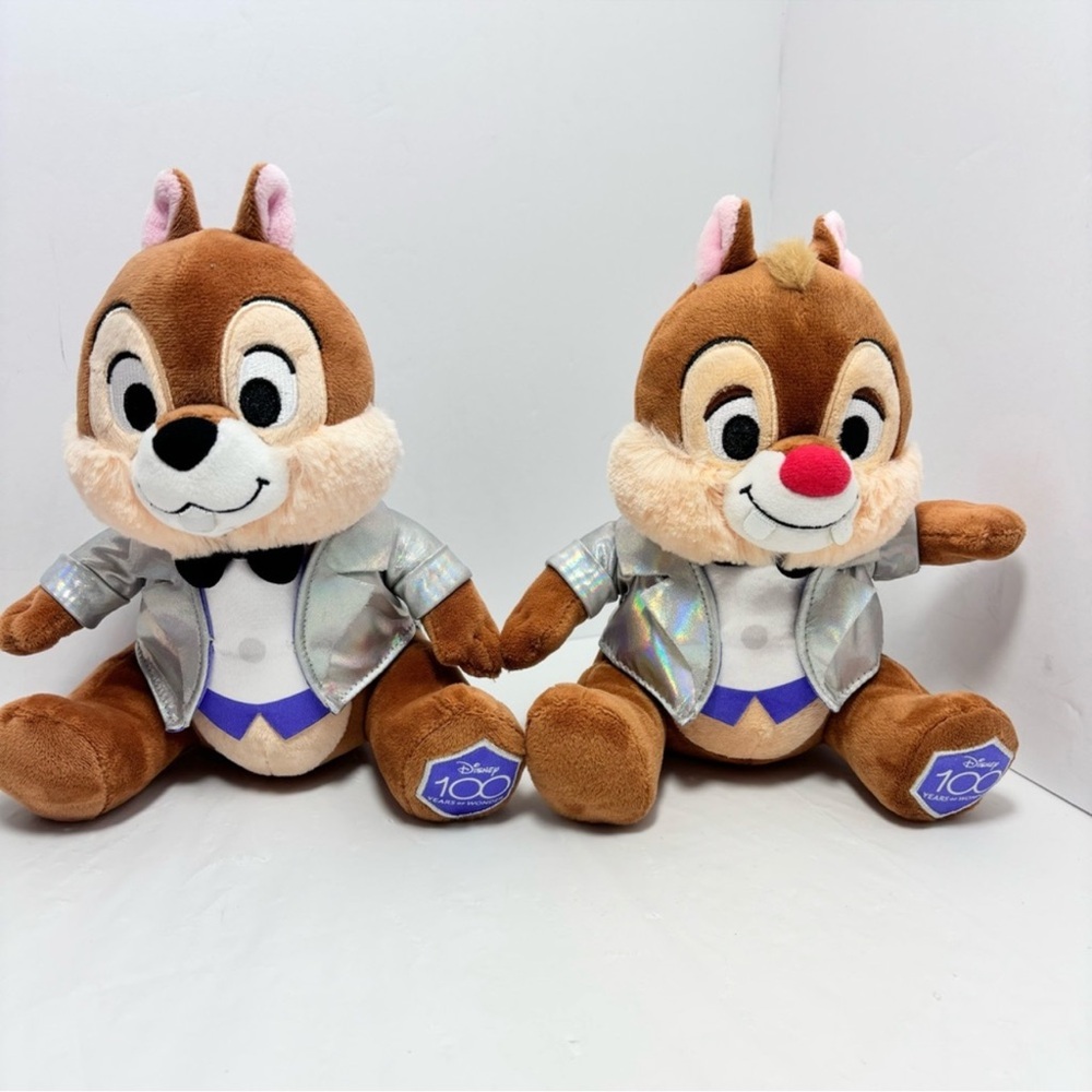 Disney Platinum 100 Years Of Wonder
Anniversary Chip And Dale Chipmunks Plush